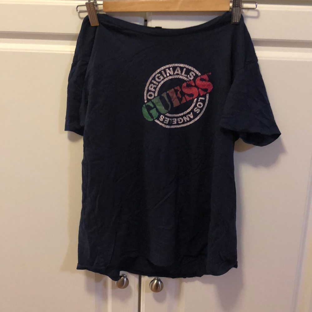 Guess tee